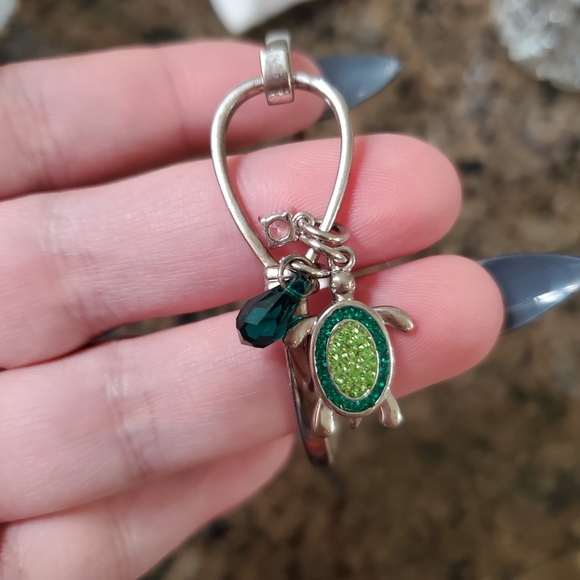 Sterling Silver Green Turtle Charm Bracelet - Picture 3 of 4